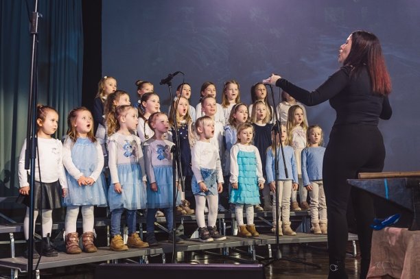 &raquo;ISKRICE&laquo; NASTOPILE NA PROSLAVI OB KULTURNEM PRAZNIKU