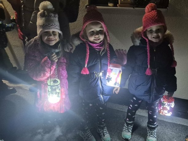 OD&Scaron;LI SMO NA NOČNI POHOD V SKLOPU PROJEKTA - MALI SONČEK